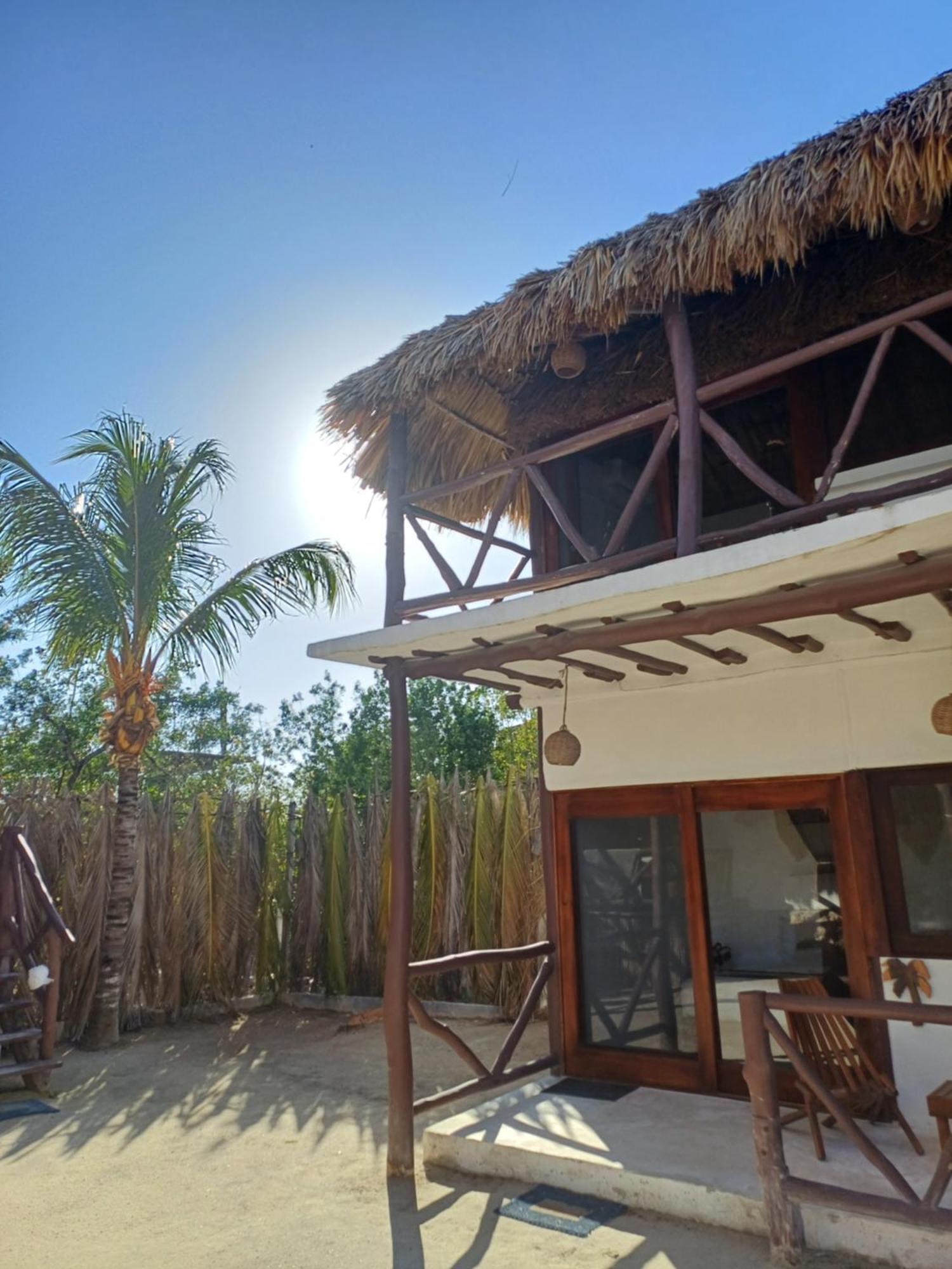 Casa Sofia Holboxアパートホテル エクステリア 写真
