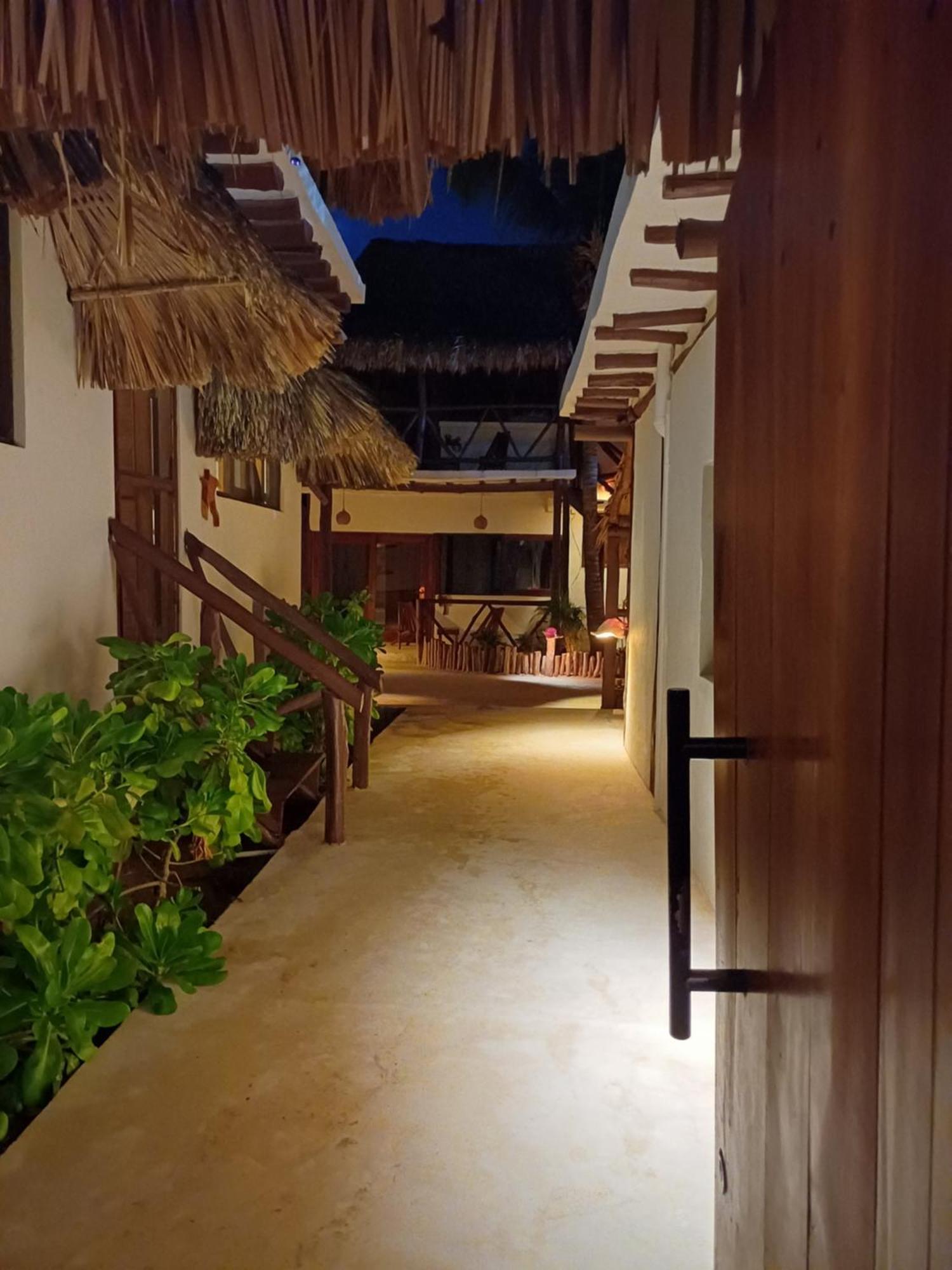 Casa Sofia Holboxアパートホテル エクステリア 写真