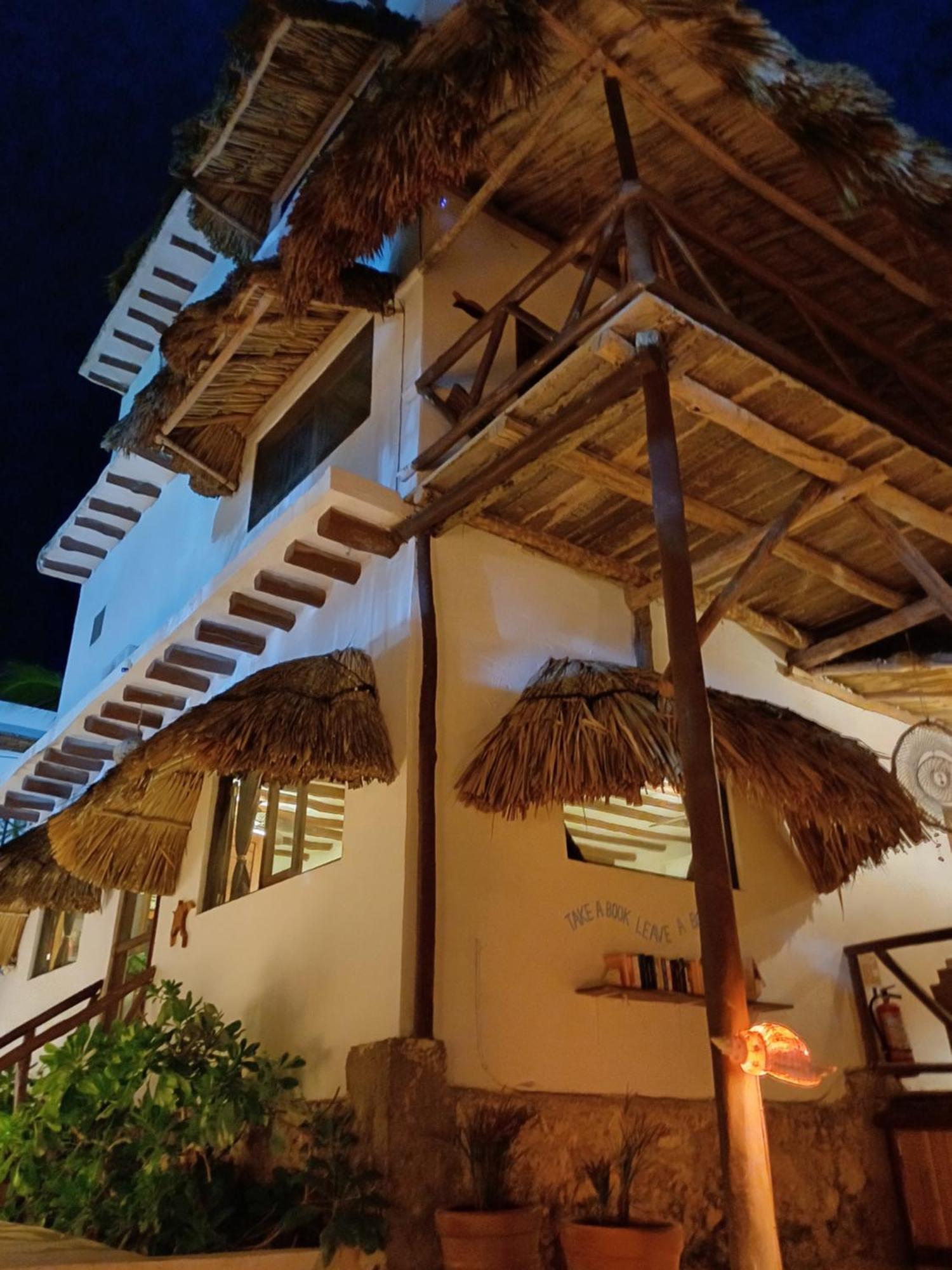 Casa Sofia Holboxアパートホテル エクステリア 写真