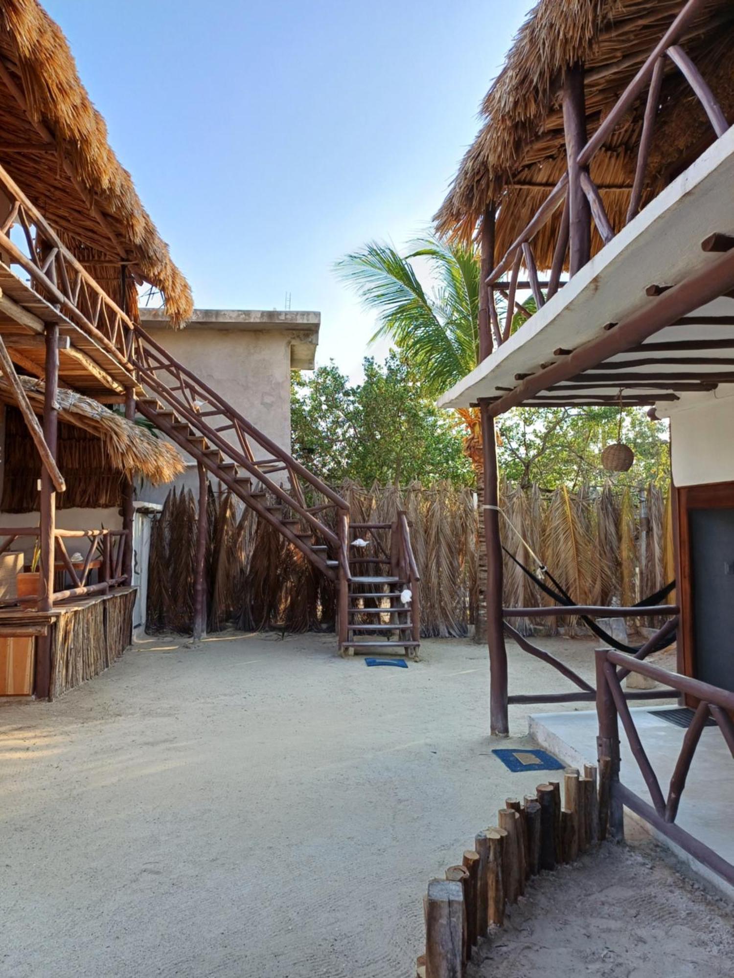 Casa Sofia Holboxアパートホテル エクステリア 写真