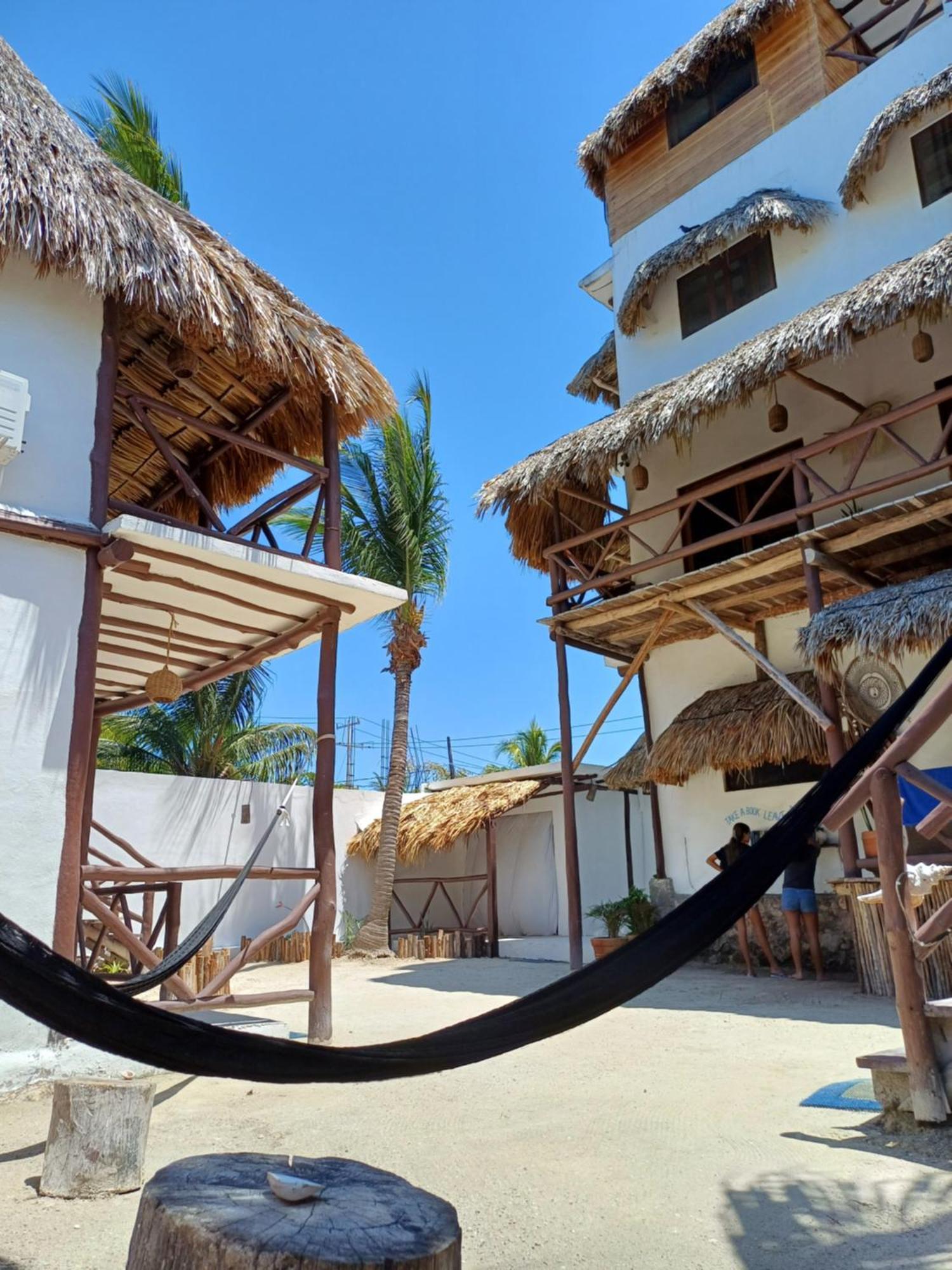 Casa Sofia Holboxアパートホテル エクステリア 写真